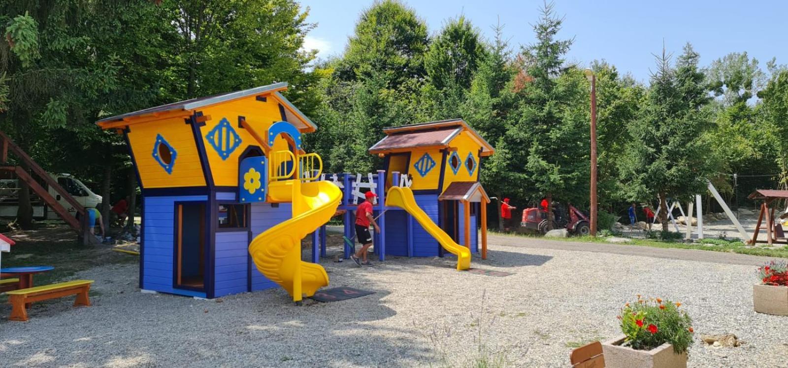 Complex Pastravaria Albota Arpaşu de Sus Exterior foto